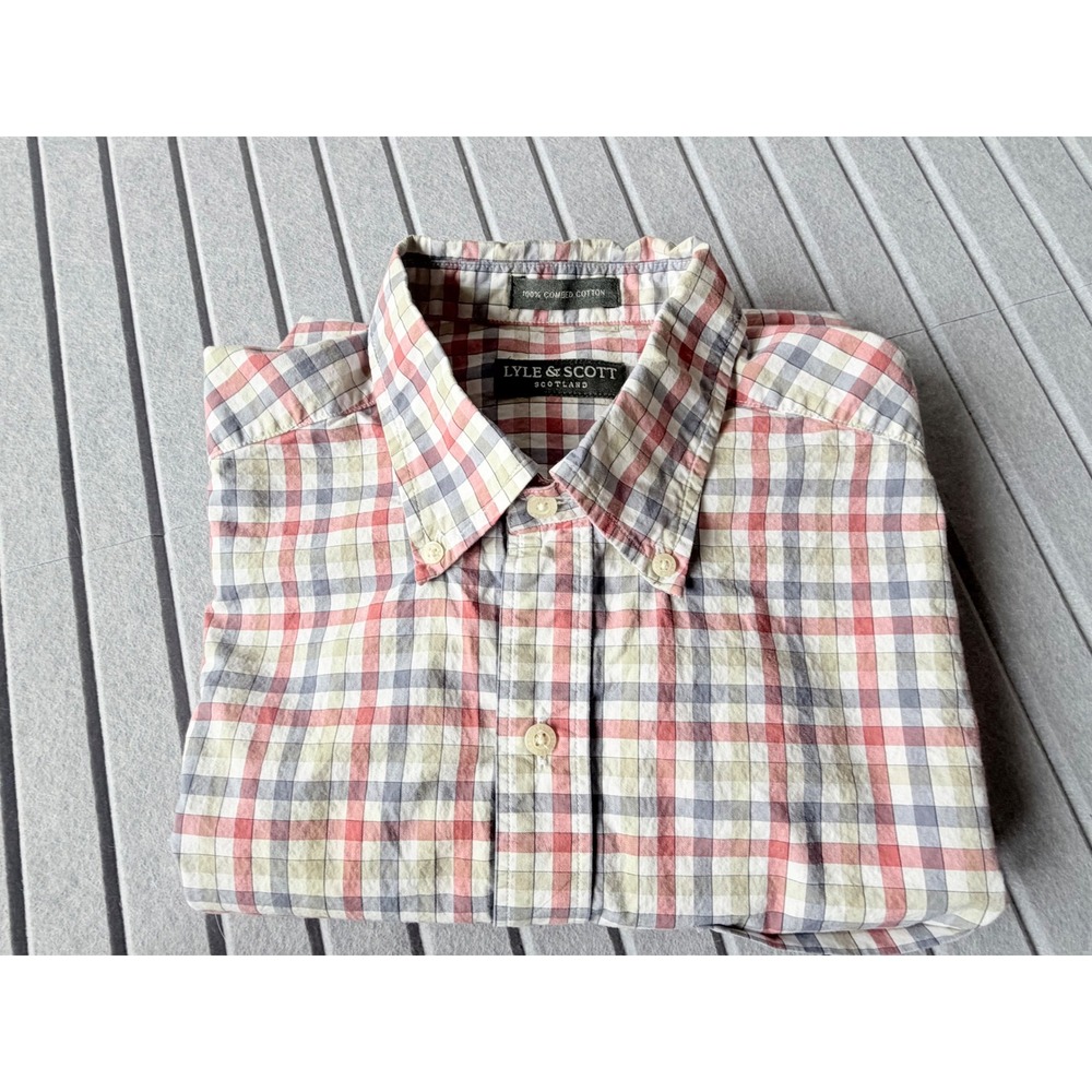 Lyle & Scott Scotland Mens Medium Plaid Button Down Shirt 100% Combed Cotton Red